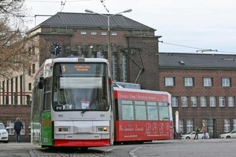 Bahnhof-Straßenbahn: Stadtrat einigt sich auf Kompromiss - Fährt weiterhin zum Bahnhof: Zwickaus Straßenbahn