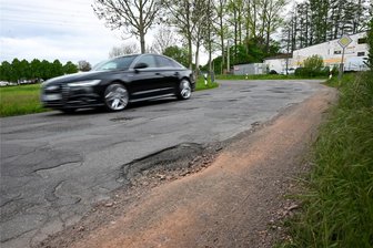 Bahnhofstraße in Neukirchen ab Montag für Monate voll gesperrt - Der Abschnitt zwischen Klaffenbach und der Unteren Bergstraße Neukirchen wird als erstes saniert.