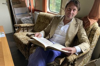 Bahnstrecken-Aus im Vogtland: Dieser Mann gibt sich noch nicht geschlagen - Christoph Kopp will die Stilllegung der Eisenbahnstrecke zum Haltepunkt Gunzen verhindern.