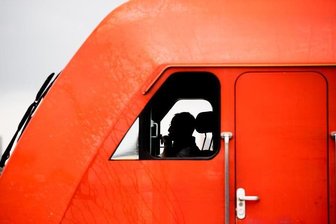 Zu den Streitpunkten im Tarifkonflikt zählen die Erhöhung der Tabellenentgelte, die Laufzeit des Tarifvertrags und die Altersvorsorge.