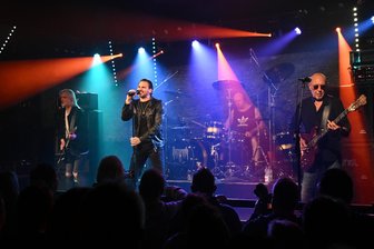 Band Nazareth in Zwickau: Bei „Love Hurts“ geraten die Fans in Extase - Nazareth rockten am Mittwoch den Club in der Seilerstraße.
