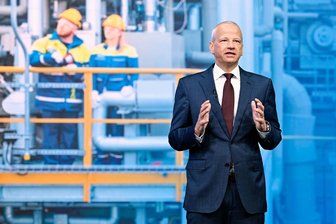 BASF-Chef warnt vor neuem Ölpreisschock wegen Iran-Krieg - BASF-Chef Markus Kamieth will den Chemiekonzern wieder auf Kurs bringen. (Archivbild)