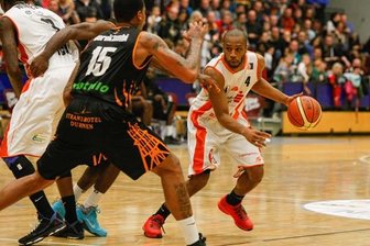 Basketball: Niners mit wichtigem Sieg - Erfolg unter neuem Trainer -
