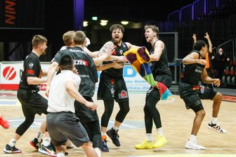 Basketball: Niners sorgen für die Sensation und schlagen den FC Bayern - 