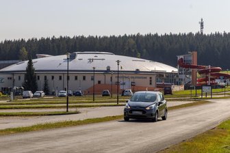 Bau am Freizeitbad Greifensteine: Einweihung neuer Attraktionen verschiebt sich - Vor allem das Außengelände am Freizeitbad Greifensteine soll von einem Millionenprojekt profitieren.