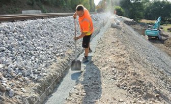 Bauarbeiten an Bahnstrecke dauern länger -