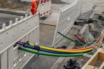 Bauarbeiten für schnelles Internet legen Pause ein - 2021 stehen der Markt, die südlichen Stadtteile und das Seifental im Fokus des Ausbaus.