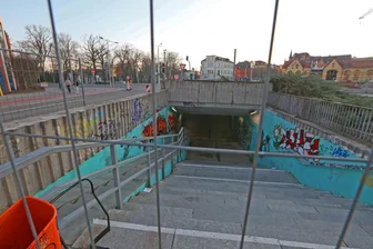Bauarbeiten: Fußgängertunnel in Zwickau wochenlang gesperrt - Der Fußgängertunnel unter der Humboldtstraße hindurch ist für mehrere Wochen dicht.