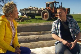 "Bauer sucht Frau": Andy steigt bei Inka aus - Dreh für die Kandidaten-Vorstellung. Inka Bause plauderte im Frühjahr mit Andy Meichsner auf dessen Hof in Oberheinsdorf.