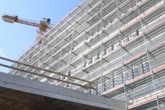 Baufirma: Staat bedroht unsere Existenz - Dicke Luft auf der Großbaustelle am Dr.-Friedrichs-Ring: Die Baufirma meldet Mehrkosten an, der Bauherr - das Sächsische Immobilien- und Baumanagement - hält sie für nicht gerechtfertigt. 