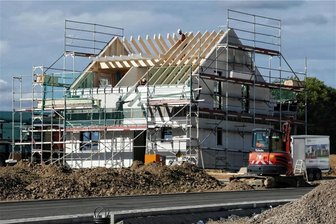 Baugebiet Holzboden: Gemeinderat Gornau fasst erneut Beschluss - Das erste Haus im neuen Gornauer Wohngebiet Holzboden II.