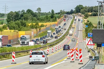 Baustelle auf der A 72 bei Stollberg bleibt länger - Auf der A 72 bei Stollberg wird seit Juli gebaut.