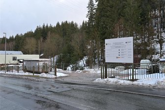 Baustelle im Erzgebirge: Schönheide wartet seit zehn Jahren auf glückliches Ende - Die Baustelle am Hirschpinsel, wie die Schönheider die Örtlichkeit nennen.