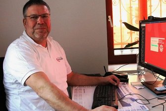 Baustoffmangel verzögert Umzug nach Limbach - Frank Bergholz möchte mit seiner Firma von Reichenbach nach Limbach umziehen. Das ist aber nur mit Hindernissen möglich. Denn ursprünglich sollte der Umzug schon Ende 2021 stattfinden. 