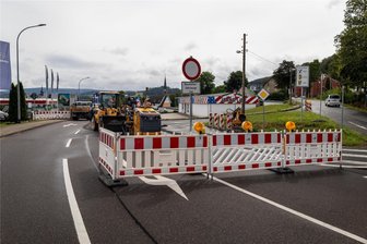 Bauverzug: B 101 in Schwarzenberg bis Dienstag weiterhin dicht - Wie die Stadtverwaltung aktuell mitteilt, bleibt die B 101 in Schwarzenberg-Neuwelt bis Dienstag voll gesperrt.