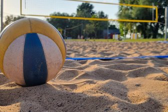 Beachvolleyball: Am 1. Mai wird in Lichtenstein im Sand gebaggert - Am 1. Mai beginnt die Lichtensteiner Beachvolleyball-Serie.