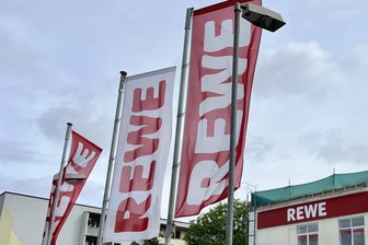 Bedrohung für die Innenstadt? Umgang mit neuem Rewe am Zwickauer Stadtrand wirft Fragen auf - Die Frage, ob der Einzelhändler Rewe einen weiteren Markt am Stadtrand eröffnen darf, sorgt für erstaunliche Kontroversen.