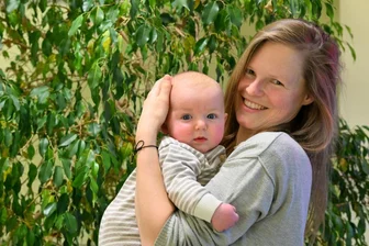 Bei Babyempfang in Lichtenau: Junge Mutter mahnt gesundes Essen an - Vier Monate alt ist Karl Friedrich. Gemeinsam mit Mama Stephanie nahm er am Babyempfang teil. 