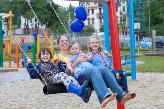 Bei jedem Wetter: Es geht hoch her auf Plauens neuem Spielplatz - 