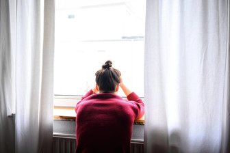 Beierfeld: Einsamkeit als ein Gefühl inmitten der Gesellschaft - Viele Menschen, und keineswegs nur ältere, fühlen sich einsam.