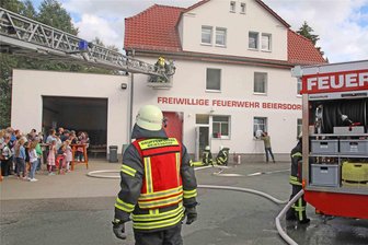 Beiersdorfer feiern 25 Jahre Jugendfeuerwehr - Über welche Technik die Beiersdorfer Feuerwehr verfügt, erfahren Besucher unter anderem bei einem Fest am Samstag.
