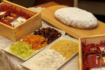 Beim 20. Erzgebirgischen Stollentag in Annaberg-Buchholz gibt es viel zu kosten - Am ersten Advent dreht sich im Erzhammer in Annaberg-Buchholz alles um den erzgebirgischen Weihnachtsstollen.