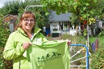 Beim Freiberger Gartentag gibt es Tipps über den Gartenzaun - Grüner wirds nicht für Bianka Gothe, der Vorsitzende des Regionalverbands Gartenfreunde Freiberg.