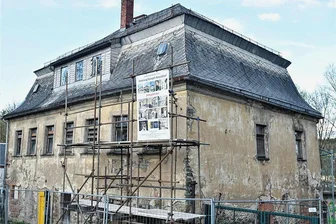 Benefizkonzert in Adorf bringt 2800 Euro ein - Der Verein Klassische Musik Adorf saniert das Trampeli-Haus. Dafür fließen die Erlöse eines Benefizkonzerts.