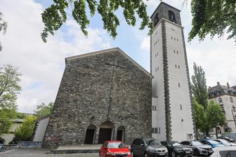 Benefizkonzert in Chemnitz: Junge Künstler musizieren für junge Talente - In der Kreuzkirche in Chemnitz findet ein Benefizkonzert statt.