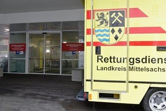 Bereitschaftspraxis in Mittelsachsen kommt später - Die Notaufnahme in Freiberg (Bild) verzeichnet eine starke Zunahme ambulanter Fälle.