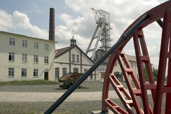 Bergakademie Freiberg: Wissenschaftler weihen neuen Versuchsstand ein - TU Bergakademie Freiberg