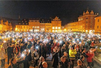 Berggeschrey: Erzgebirger setzen den Unternehmerprotest fort - Am Dienstag wird es in der Kreisstadt erneut einen Unternehmerprotest geben. Dieses Mal nicht auf dem Markt, denn dort findet der Weihnachtsmarkt statt, sondern auf dem Unteren Kirchplatz - nur knapp 300 Meter entfernt.