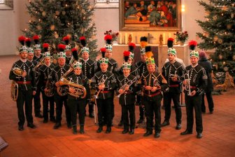 Bergkapelle Schneeberg läutet in Albernau den Advent ein - Die Bergkapelle gibt ein Konzert in der Kirche von Albernau.