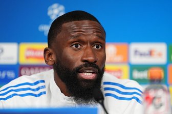 Bericht: Rüdiger vor Vertragsverlängerung bei Real Madrid - Antonio Rüdiger steht Berichten zufolge vor einer Vertragsverlängerung bei Real Madrid. 