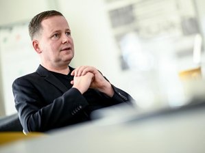 Berlin will mehr auf Bühnen ermöglichen -  
          Klaus Lederer will die Kulturlandschaft krisenfester machen.