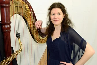 Berliner Harfinistin holt Claude Debussy und Johann Sebastian Bach nach Limbach-Oberfrohna - Foto: Ingo Hanke