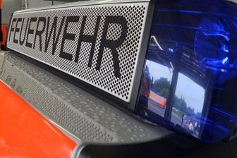 Bernsdorf: Mülltonnenbrand auf Kita-Gelände - 80.000 Euro Schaden -