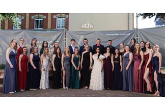 Berufliches Schulzentrum Schwarzenberg: Das sind die Abiturienten 2025 - Die Abiturientinnen und Abiturienten des Beruflichen Schulzentrums Schwarzenberg.