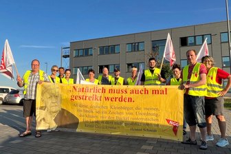 Beschäftigte bei Franken-Gut in Berbersdorf streiken für höhere Löhne - Beschäftigte der Edeka-Tochter Franken-Gut Fleischwaren in Striegistal sind am Mittwoch in einen Warnstreik für höhere Löhne getreten.