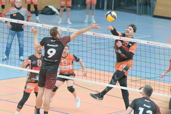 Beste Saisonleistung hievt Zschopaus Volleyballer auf Rang 2 der Regionalliga - Wie Mittelblocker Nils Kindel präsentierten sich am Samstag viele Zschopauer in starker Verfassung.
