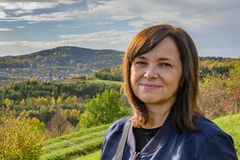 Bestsellerautorin stellt neues Buch über Kreuzfahrtschiff in Kirchberg vor - 