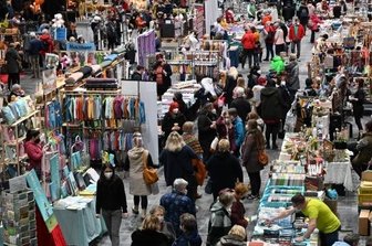 Besucher strömen zu Chemnitzer Messen - 130 Händler haben auf dem Kreativmarkt ihre Produkte angeboten. Vor Corona waren es mindestens 200.