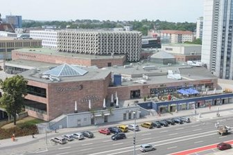 Betreiber gibt Chemnitzer Großdisko Stairways endgültig auf - Momentan steht die ehemalige Großraumdisko leer. Nach Starlight hieß sie Stairways und existierte nur fünf Wochen.