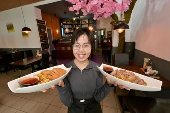 Betreiberinnenwechsel in Zwickaus Kneipenstraße: Aus Thai-Orchidee wird Asia-Bistro - Nguyen Thi Tam hat mit dem Bistro in der Peter-Breuer-Straße ihr erstes eigenes Lokal eröffnet.