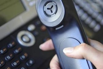 Betrüger ergaunert mehrere zehntausend Euro bei Seniorin -
