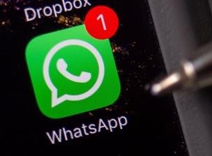 Betrug per Whatsapp-Nachricht: Werdauer Seniorin überweist 8500 Euro an falsche Nichte - Trickbetrüger haben 8500 Euro von einer Seniorin aus Werdau erbeutet.