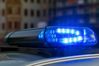 Betrunkener Autofahrer verursacht hohen Sachschaden -