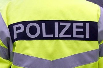 Betrunkener hält Passanten mit Softair-Pistole in Atem -