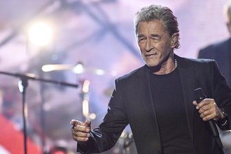Bett für eine Nacht gesucht: Erzgebirger beweisen großes Herz für Maffay-Anhängerin aus der Hauptstadt - Peter Maffay, für dessen Konzert am 14. Juni Barbara Beuth nach Schwarzenberg kommt, soll die ganze Geschichte erfahren.