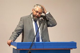 Bewegt hat er vor allem seinen Abgeordnetensessel: Für Zwickauer Landtagsabgeordneten endet Ausflug in die Politik - Wolfram Keil bei einem sehr seltenen Auftritte. 2021 sprach er vor AfD-Parteifreunden in der Sachsenlandhalle in Glauchau. Aus seiner Zeit im Landtag ist keine Rede überliefert.